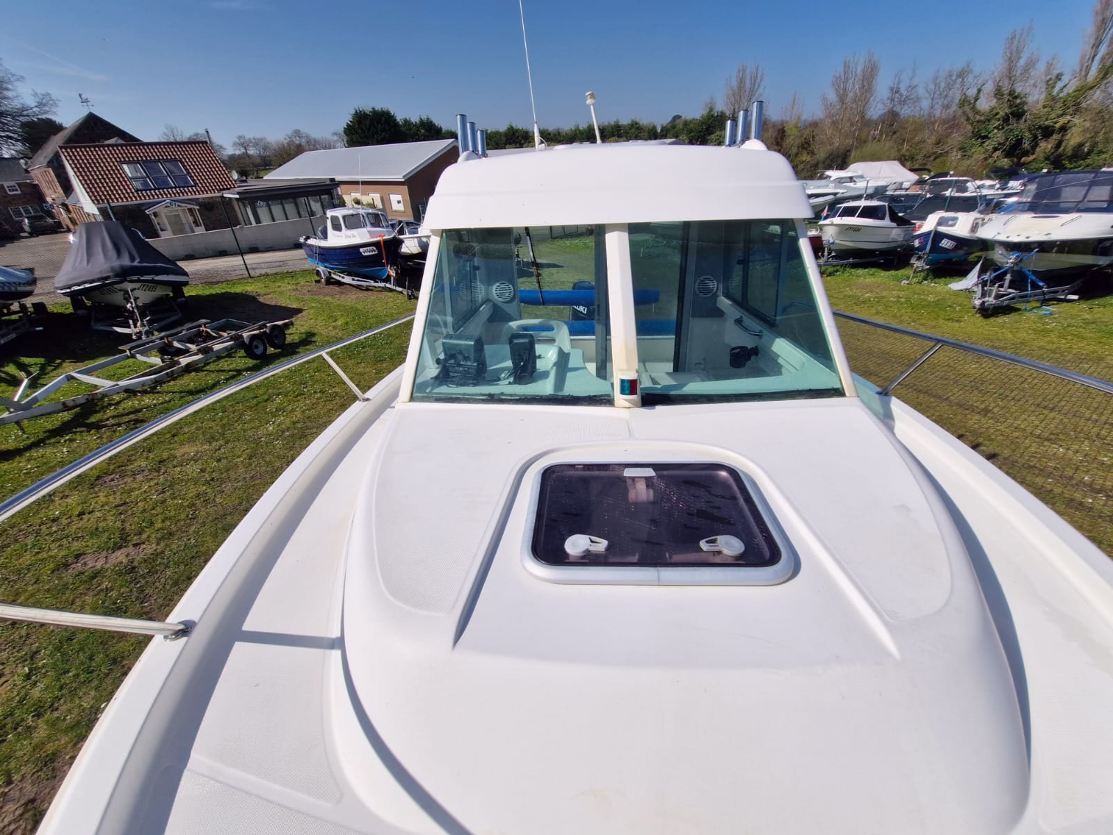 Beneteau Antares 650 – Off Duty