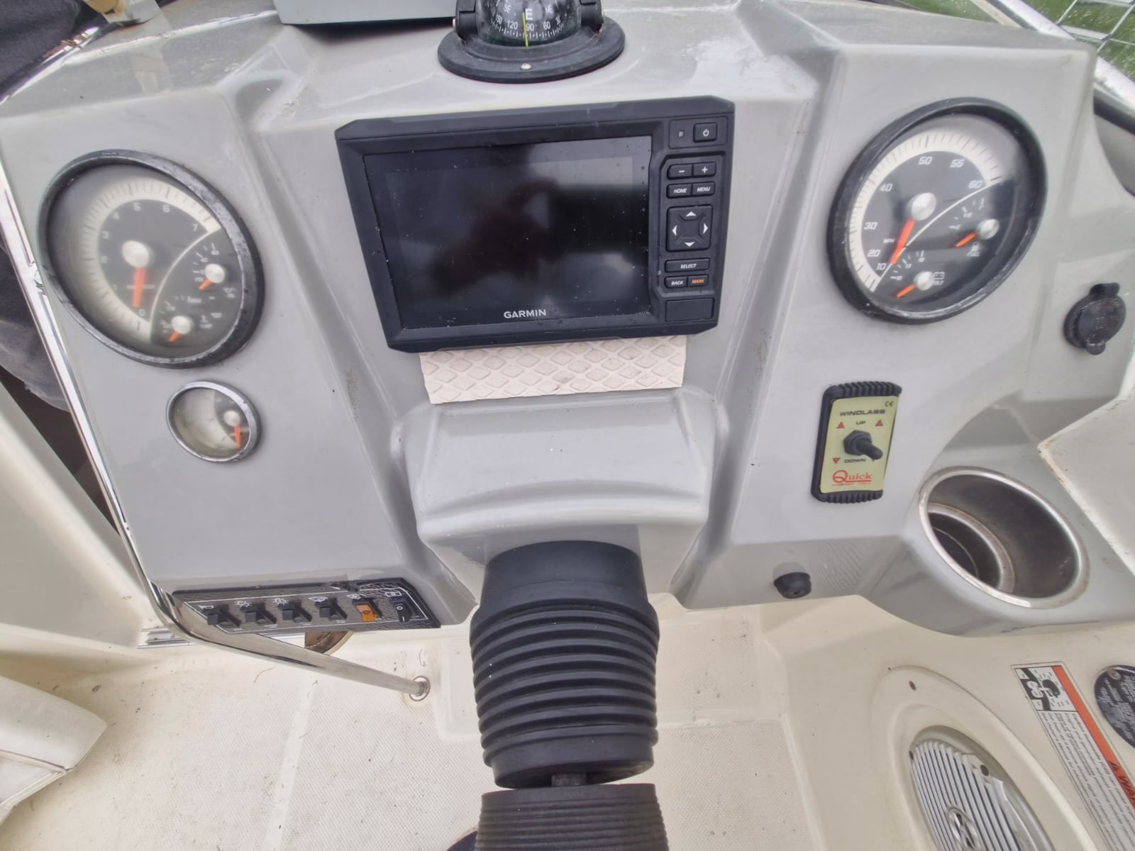 Bayliner 642 – Thea