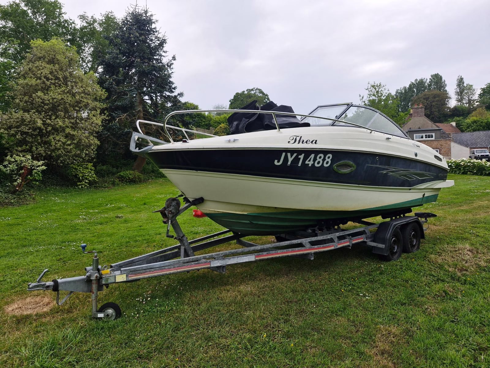 Bayliner 642 – Thea