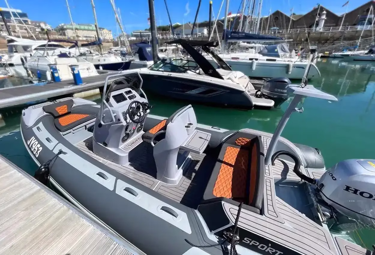 Highfield Sport 560