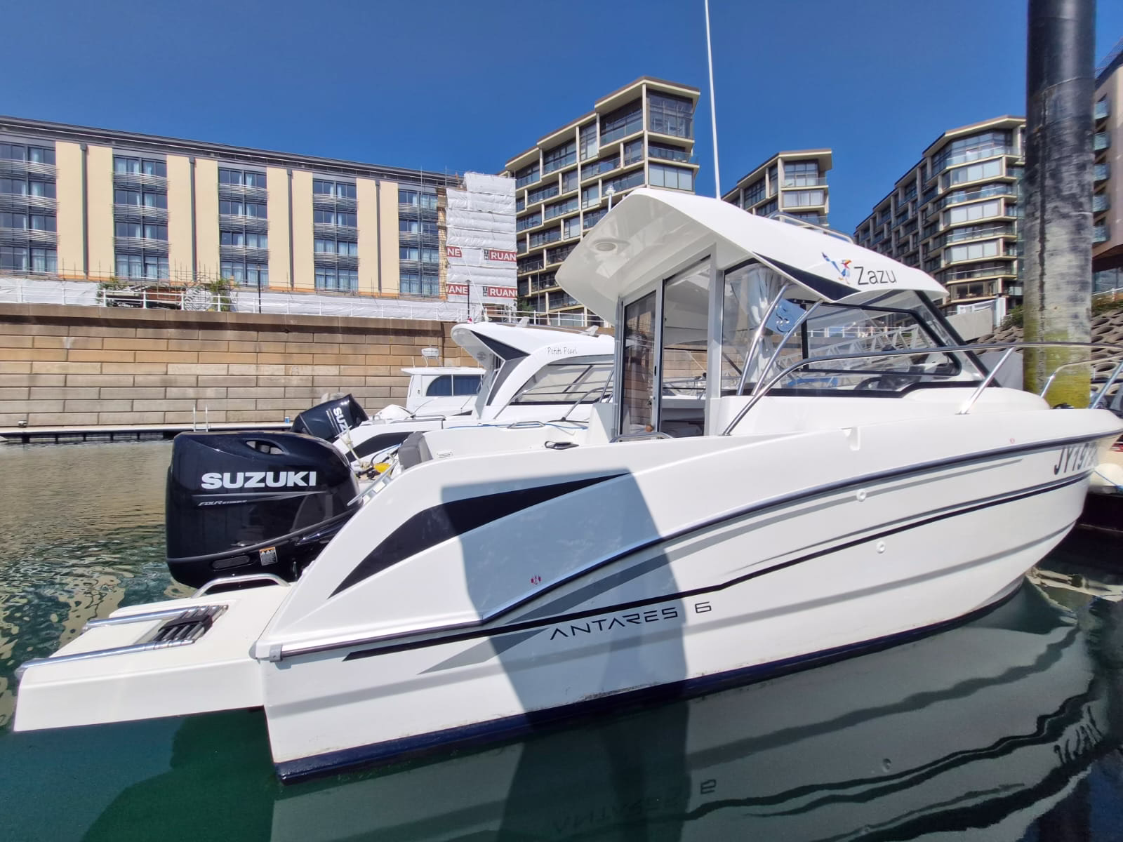 Beneteau Antares 6 – Zazu